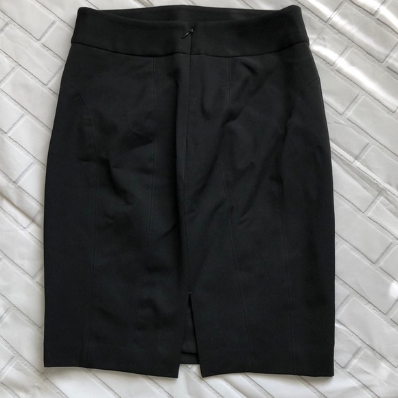 Express Skirt - Picture 3 of 6